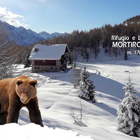 Monno Rifugio Al Lago Del Mortirolo In Inverno Raggiungibile Solo A Piedi מראה חיצוני תמונה